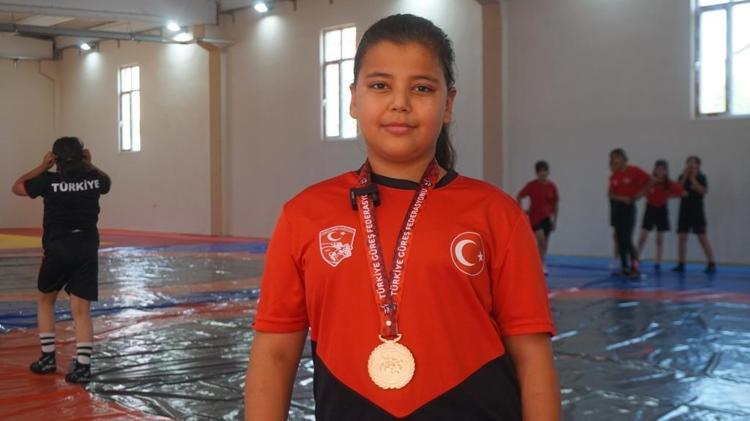 ‘HEDEFİM AVRUPA VE DÜNYA ŞAMPİYONLUĞU’