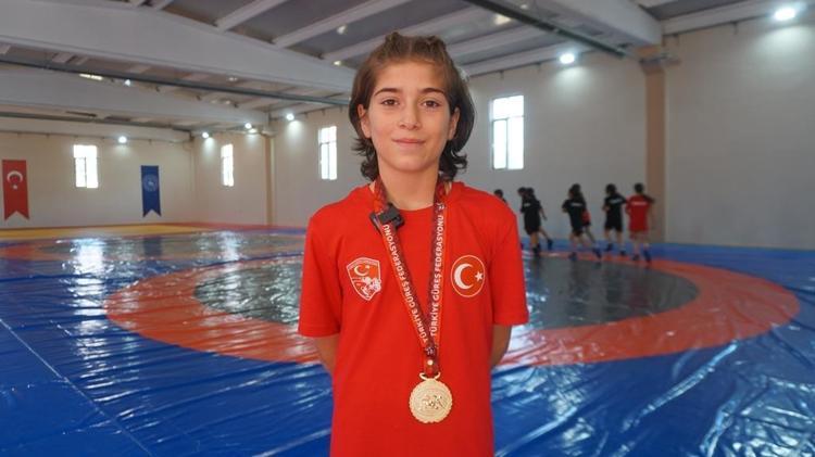 YAĞMUR MİNAZ: AVRUPA VE DÜNYA ŞAMPİYONALARINA HAZIR HALDE GİRMEK İSTİYORUM