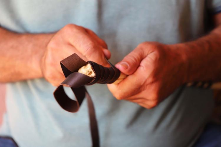 KAMÇIYI DANA SİNİRİNDEN YAPAN TESCİLLİ TEK USTAYIM