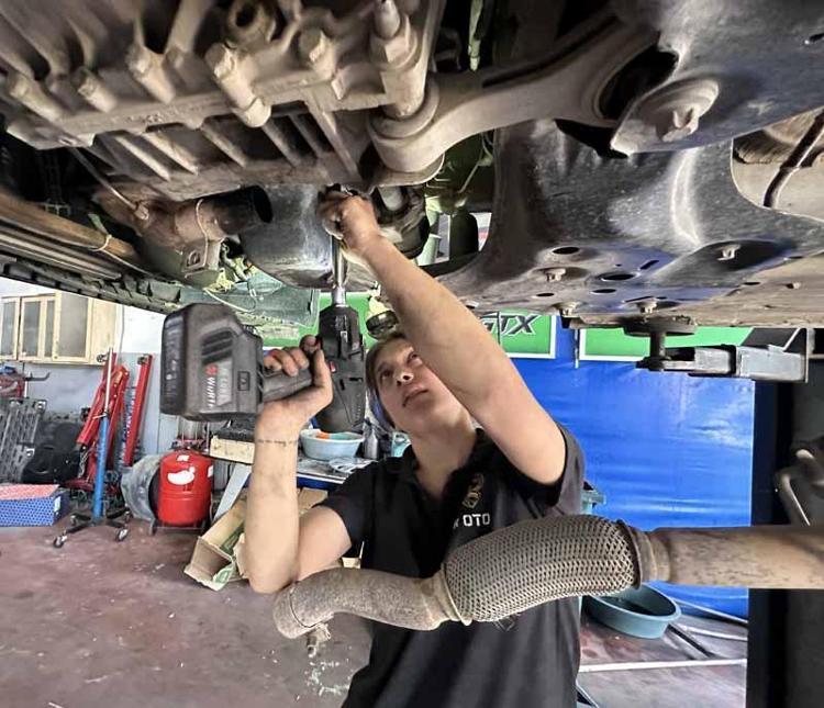 GÖZÜM KAPALI YAPABİLMEK İSTİYORUM