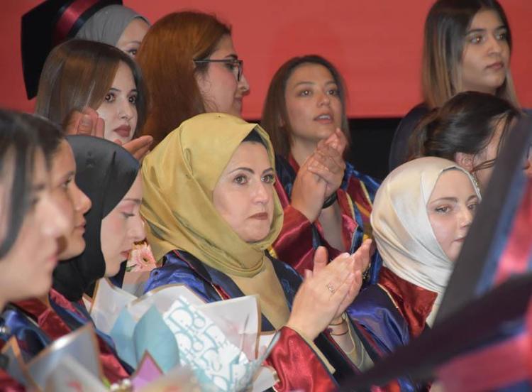 HER ZAMAN YANINDAYIZ