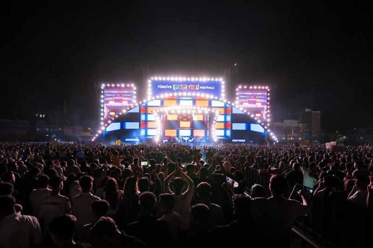 PİCASSONUN ONAYLI 50 ESERİ SERGİLENECEK