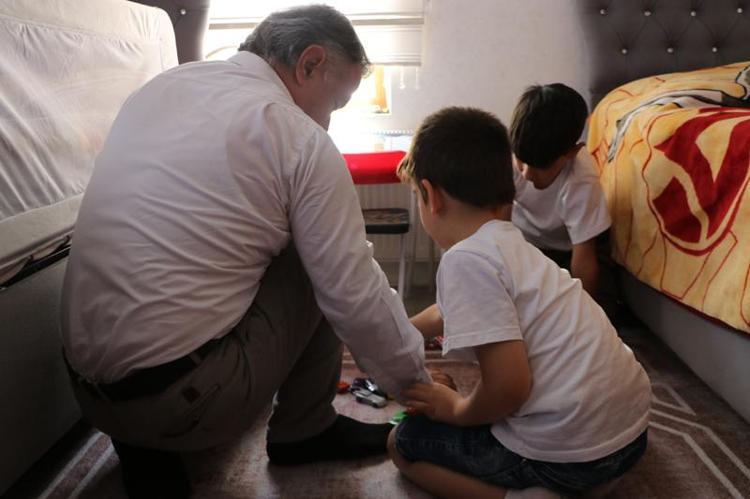 FIRAT KONUŞAMIYORDU; ANNE DEYİNCE DÜNYALAR BENİM OLDU