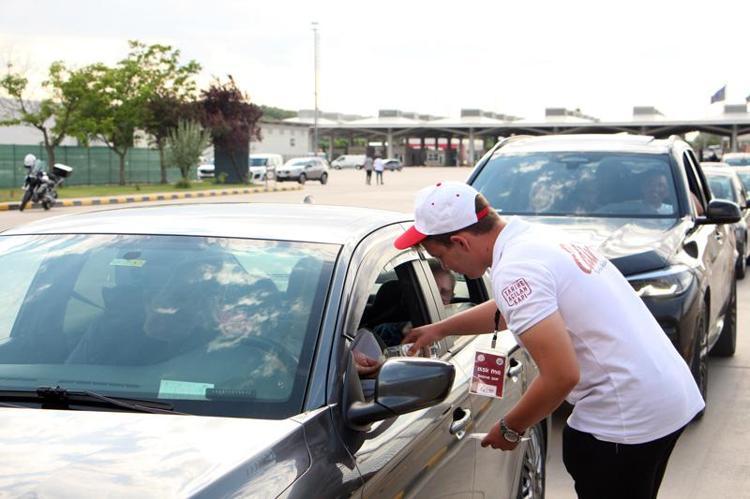 180 BİN YOLCU GİRİŞİ OLDU