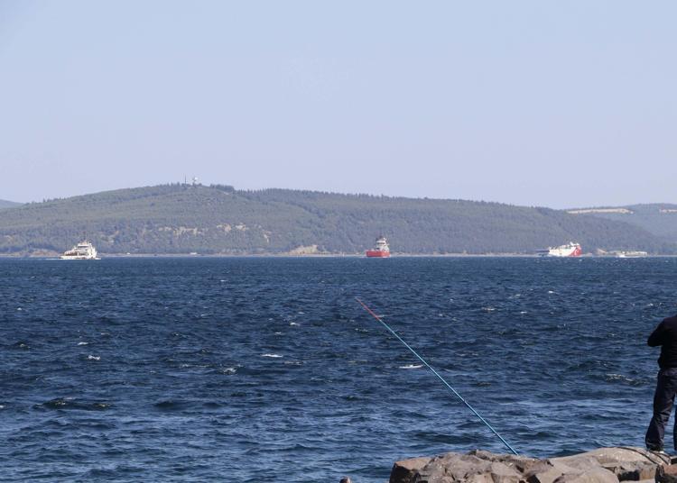 1915 ÇANAKKALE KÖPRÜSÜNÜN ALTINDAN GEÇTİ