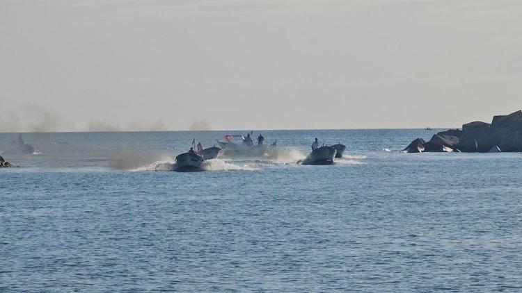 ‘PARASINDAN DEĞİL TÜRK BAYRAĞININ PEŞİNDEYİZ’