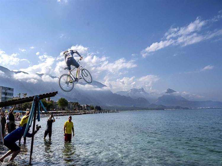 GELENLER 3-4 AY KALIYOR