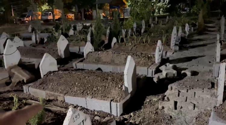 ‘ÖĞRENDİĞİMİZDEN BERİ ÜZÜNTÜ İÇERİSİNDEYİZ’