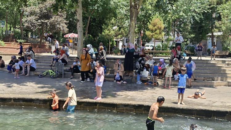 ‘HER GÜN GELİYORUZ’