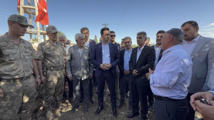 ‘EN ÇOK ATEŞ DÜŞTÜĞÜ YERİ YAKIYOR’