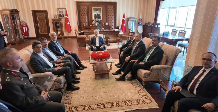 VALİLİĞİ ZİYARET ETTİ