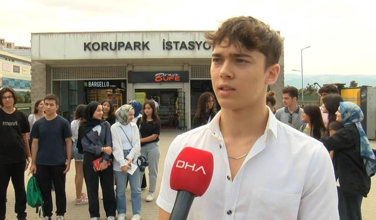 ‘BOŞA HARCANAN ZAMAN KİTAP OKUYARAK DEĞERLENDİRİLEBİLİR’