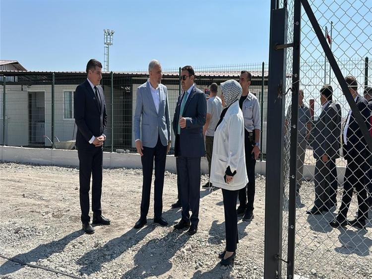 HİÇBİR HAYVAN ÖLÜMLE BAŞ BAŞA BIRAKILMAYACAK