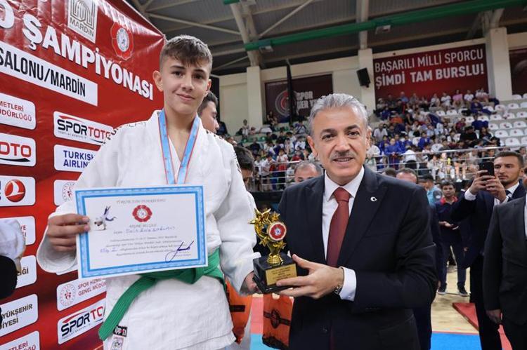 ‘SİZLERİ HOŞGÖRÜNÜN BAŞKENTİ MARDİN’DE AĞIRLIYORUZ’