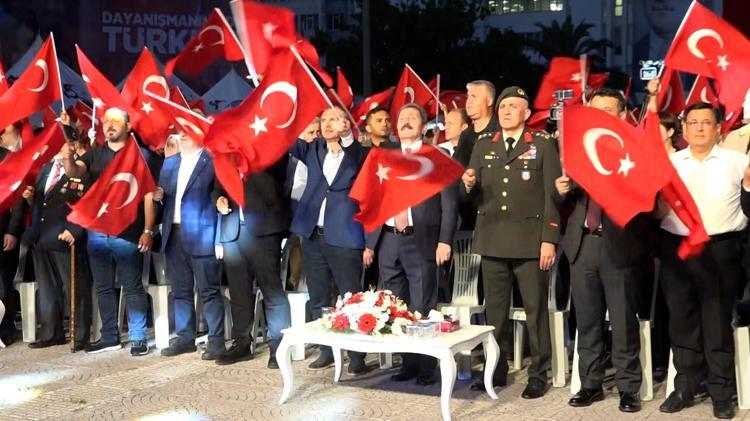 ‘9 PARMAĞIM İLE BU VATAN İÇİN CANIMI VERMEYE HAZIRIM’