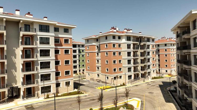 BAKAN KURUM: YÜZLERCE AİLEMİZ İÇİN YEPYENİ BİR YAŞAM BAŞLIYOR