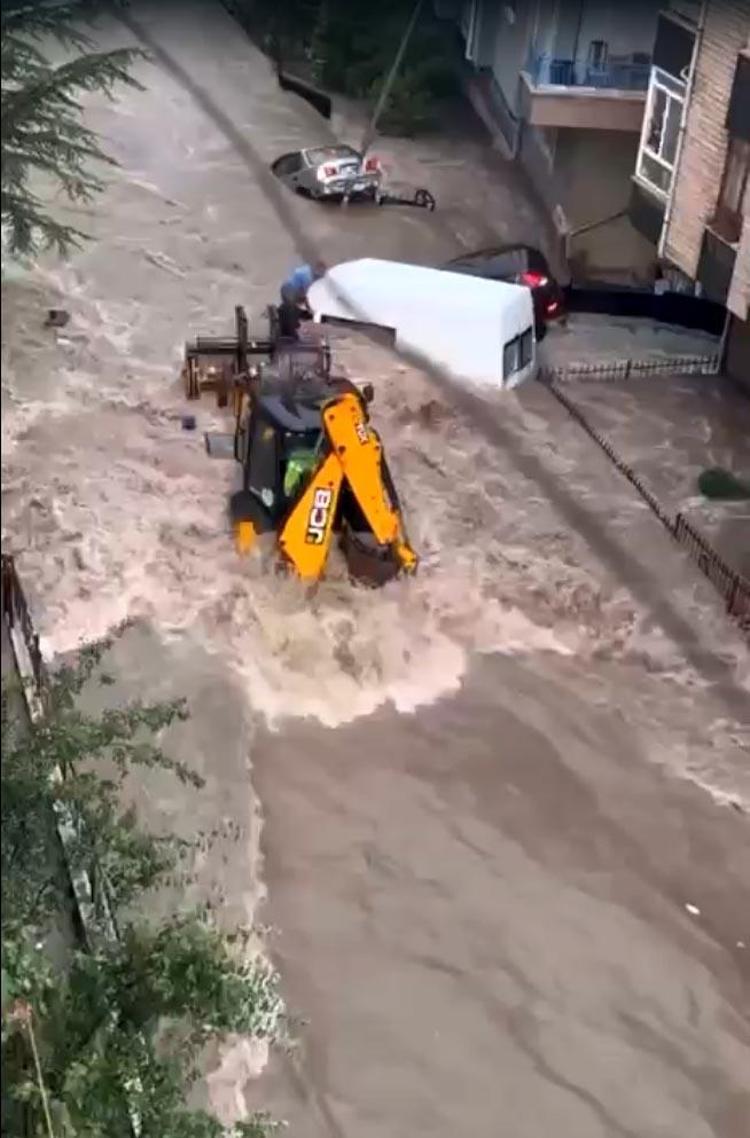 KEPÇE İLE KURTARILDILAR