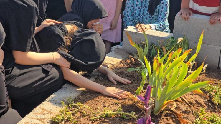 YÜRÜYÜŞÜN ARDINDAN MEZARI BAŞINDA ANILDI