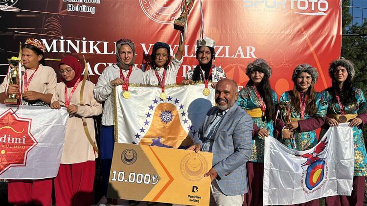 ‘DÜNYADA DA BİR MARKA OLMA YOLUNDA İLERLİYORUZ’