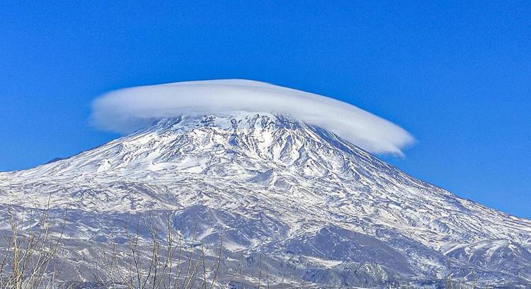 ‘KİLİMANJARO’DA OLDUĞU GİBİ, AĞRI DAĞI DA BUZULSUZ KALABİLİR’