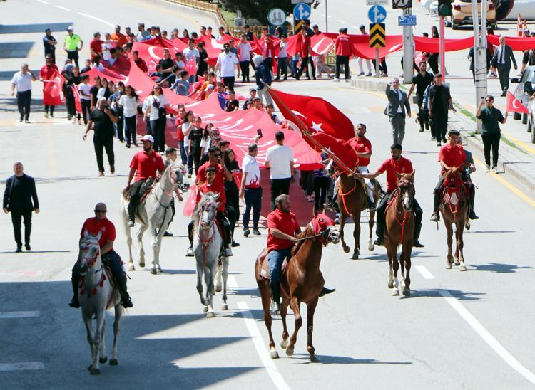 YA İSTİKLAL YA ÖLÜM