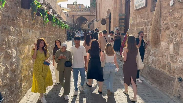 ‘İKİNCİ SEZONUNU HEYECANLA BEKLİYORUZ’