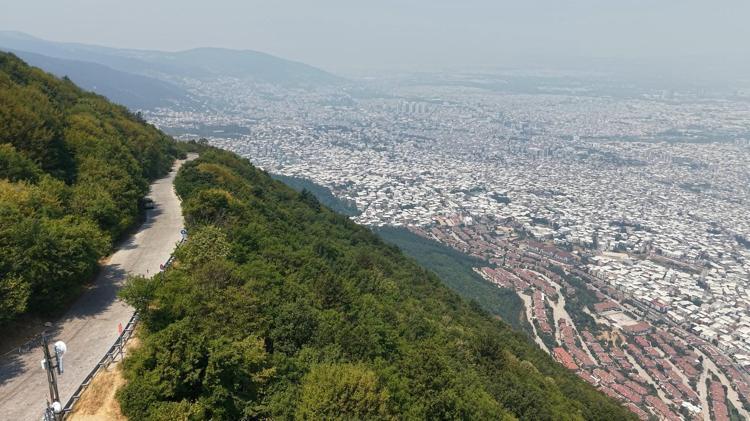 ‘BU TÜR ETKİLERİ, YANGININ ÇEVRE İLLERİNDE GÖRMEMİZ NORMAL’