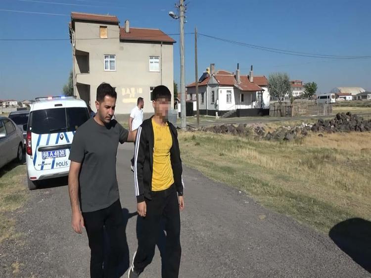 AĞABEYİMİ KANLAR İÇİNDE BULDUM