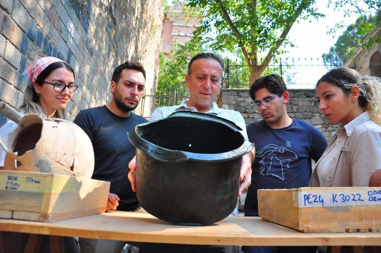 KAZAN, DÖNEMİN GÜNDELİK YAŞAMI HAKKINDA DOĞRUDAN BİLGİ VERİYOR’