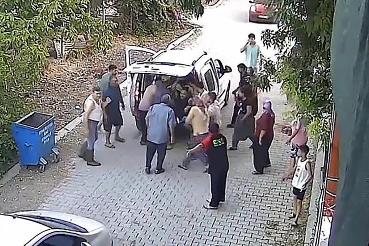 ‘3 ÇOCUĞUM ÖKSÜZ KALDI’