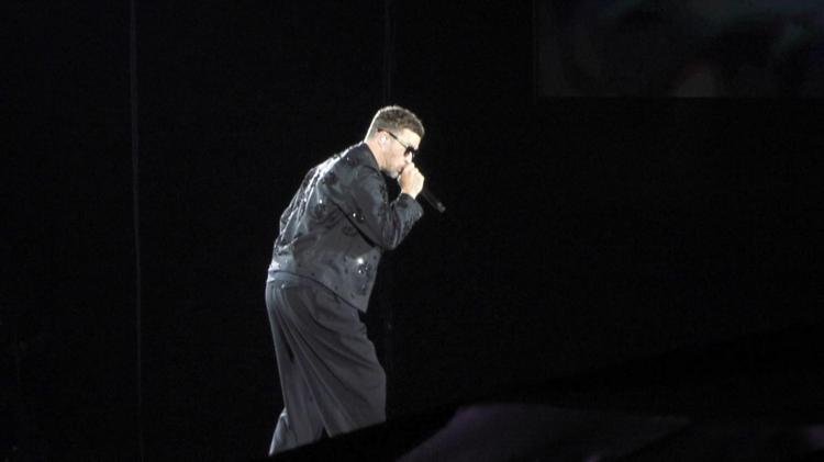 KIZIMLA BURADA OLDUĞUM İÇİN MUTLUYUM