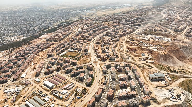 BURAYA YENİ BİR ADIYAMAN YAPILDI