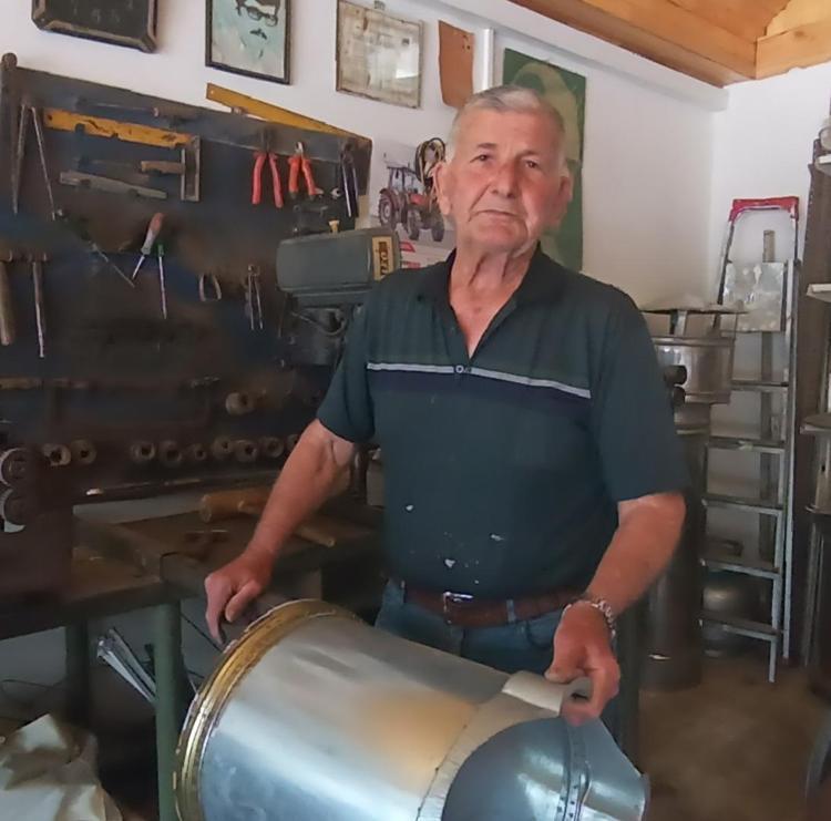 SİPARİŞLERE YETİŞMEDİK