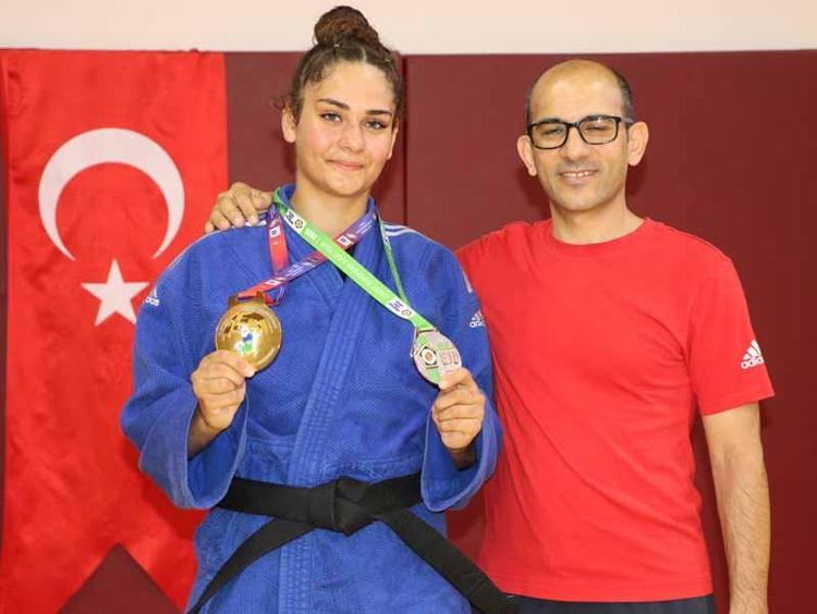 HEDEFİM BÜYÜKLERDE DÜNYA ŞAMPİYONU OLMAK