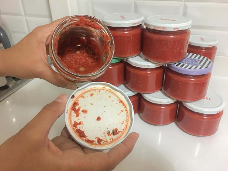 AÇILAN KONSERVE 2 GÜN İÇERİSİNDE TÜKETİLMELİ