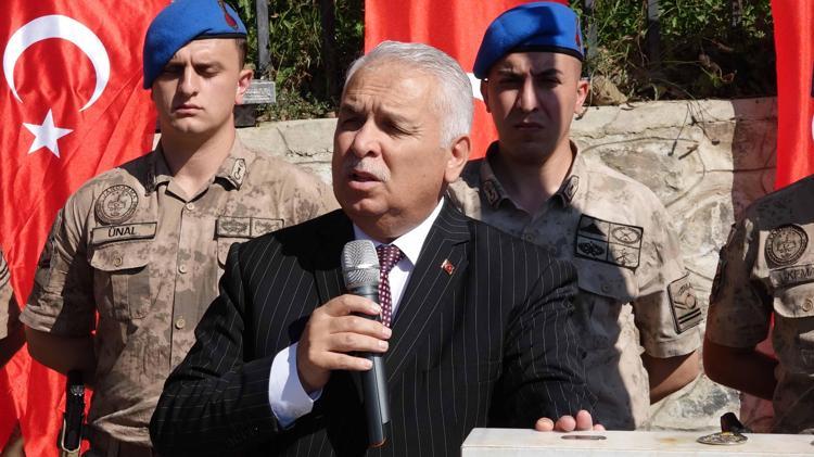 ‘ŞEHİTLERİMİZİ HER ZAMAN HATIRLAYACAĞIZ’