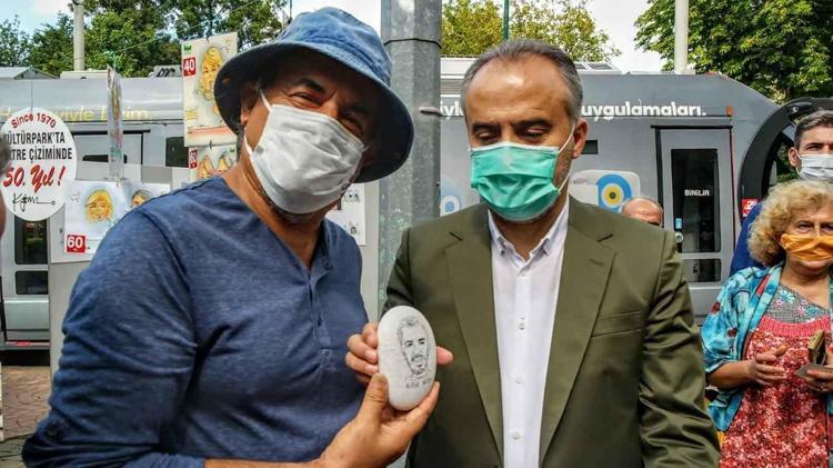 ‘5 BAŞKAN, 1 BAŞKANVEKİLİ ÇİZDİM’