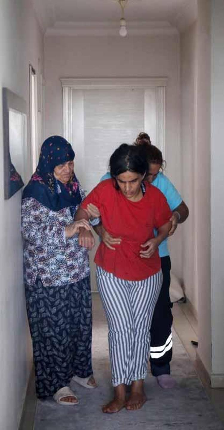 EVDEN DESTEKSİZ ÇIKAMIYORUM