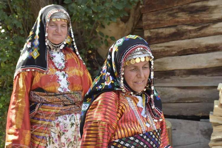 GELENEKLERİMİZİ SÜRDÜRÜYORUZ