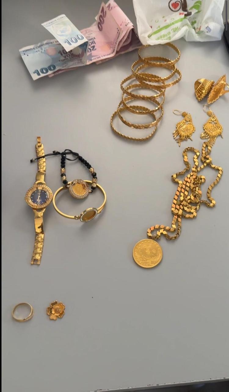 ‘ALTINLAR SAHİBİNE ULAŞTIĞI İÇİN ÇOK MUTLUYUM’