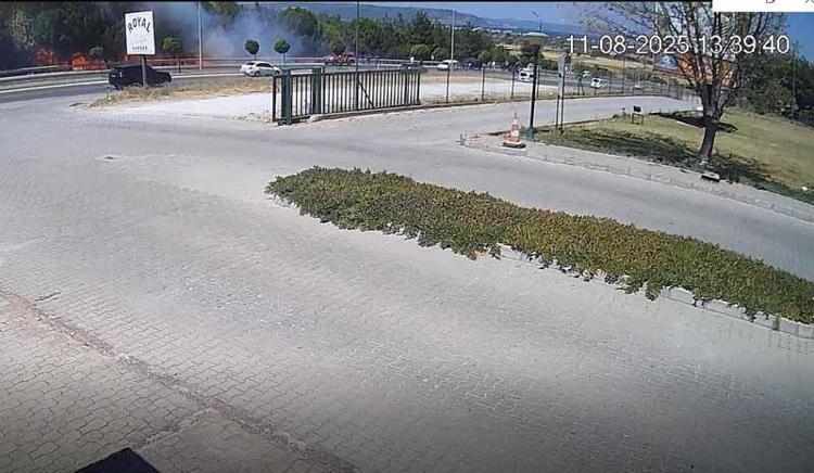 İKİZ YANGINLAR GÜCÜMÜZÜ DE BÖLMEKTE