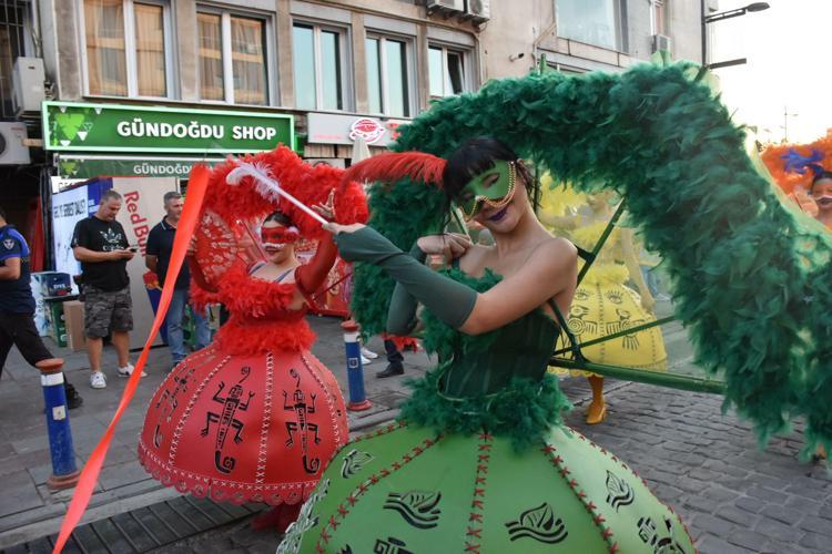 500ÜN ÜZERİNDE KATILIMCIYI AĞIRLIYORUZ