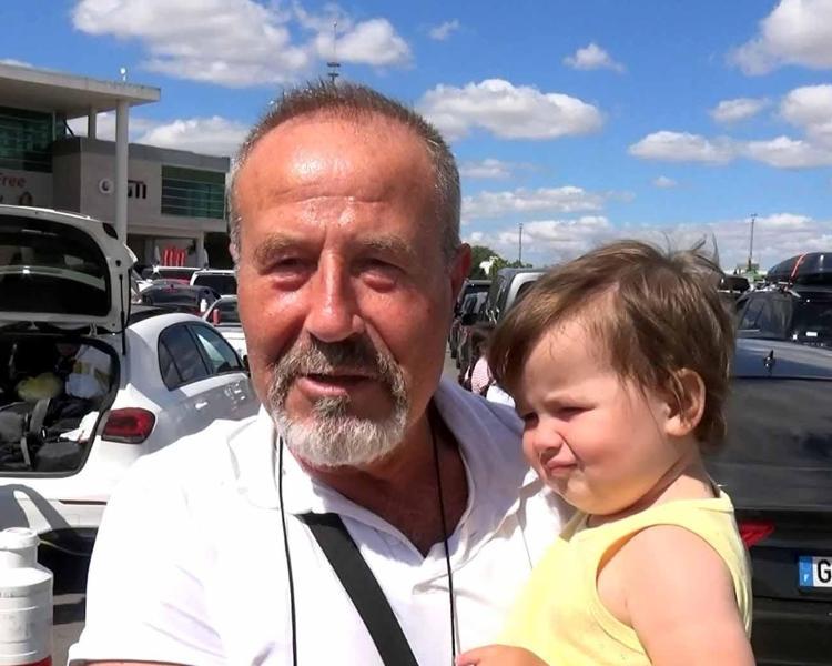 HASRET 1 AYA SIĞMIYOR