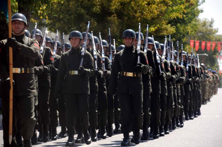 KEŞANDAKİ KUTLAMALAR