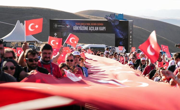 ETKİNLİK YARIN SONA ERECEK