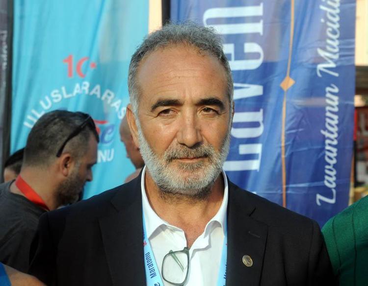 ÖNDER AKDAĞ: ZAFER BAYRAMI COŞKUSUNA UYGUN OLDU