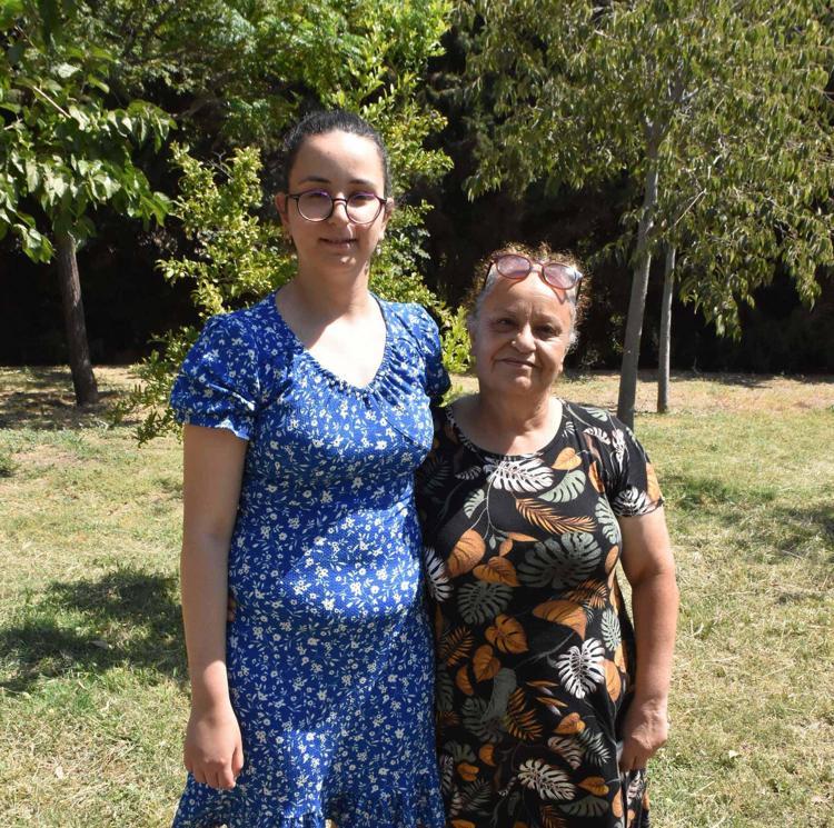 6 YAŞINDA KONUŞMAYA BAŞLADI