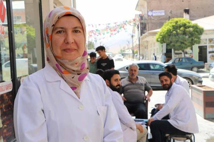 POLİKLİNİKLER ÜCRETSİZ HİZMET VERİYOR