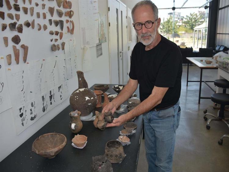 EN DİKKAT ÇEKEN BULUNTU RİTÜEL KABI