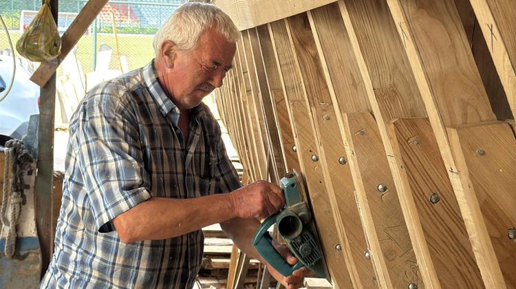 ‘MESLEĞİ SÜRDÜRMEK İSTİYORUZ’